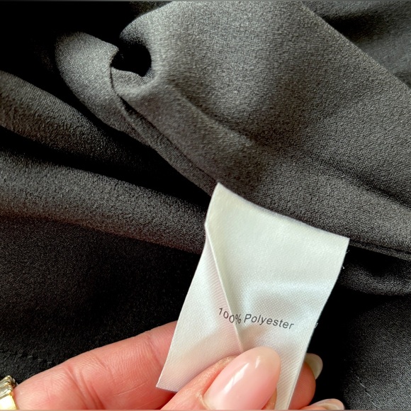 Chic One-Shoulder Black Dress - Picture 4 of 4